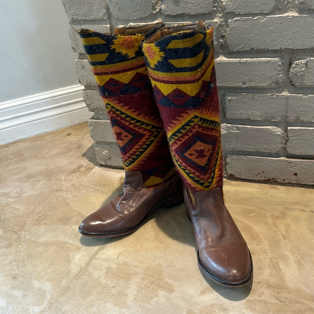Steve Madden Aztec boots